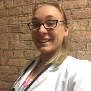 Emily Opiola, Family Nurse Practitioner, Chicago, IL