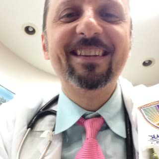 Zoran Tvrtkovic, Family Nurse Practitioner, Chicago, IL