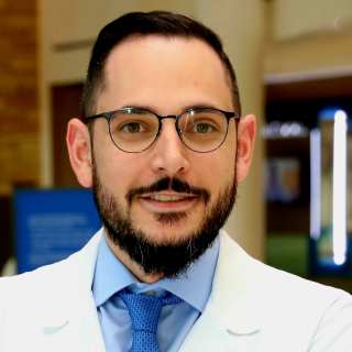 Roy Koussa, MD, Internal Medicine, Rockford, IL