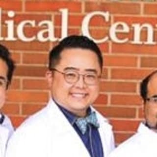 Hoang Dang, MD, Family Medicine, Auburn, ME, St. Mary's Regional Medical Center