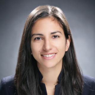 Roxanne Ghazvinian, MD, Internal Medicine, Everett, WA