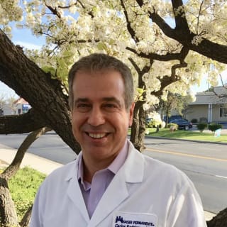 Carlos Rodriguez, MD, Gastroenterology, Bakersfield, CA, Adventist Health Bakersfield