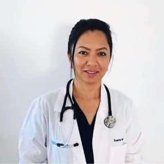 Rowena Houston, Geriatric Nurse Practitioner, Cerritos, CA