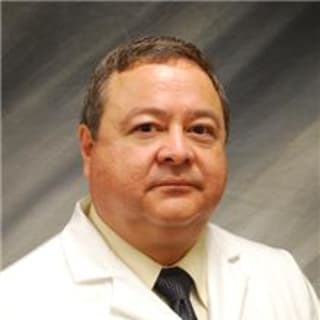 Pablo Dubon, MD, Internal Medicine, Naples, FL