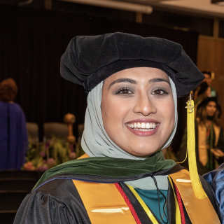 Ummesalmah Abdulbaseer, MD, Internal Medicine, Chicago, IL