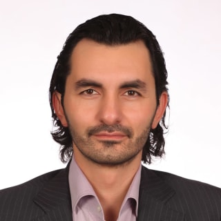 Babak Roshanaei-Moghaddam Jr., MD