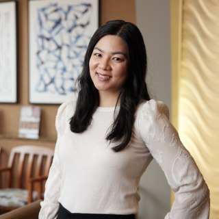 Lynn (Nguyen) Adraincem