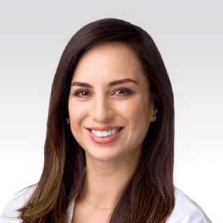 Mariana Vigiola Cruz, MD, General Surgery, Lake Forest, IL, Northwestern Medicine Lake Forest Hospital