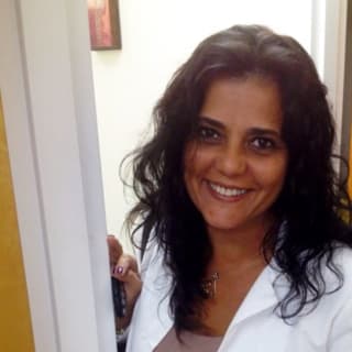 Aylin Kiyici, MD, Internal Medicine, Bronx, NY