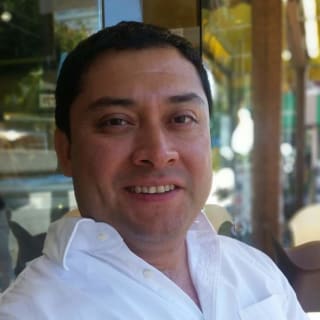 Saul Rivas, MD