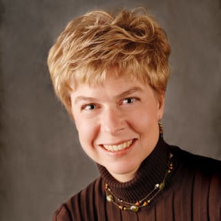 Stephanie Earhart, MD