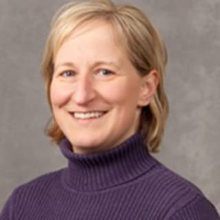 Angela (Laughlin) Oldenberg, Nurse Practitioner, Eau Claire, WI, Mayo Clinic Health System in Eau Claire
