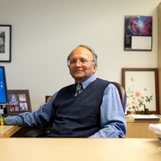 Vinodh Narayanan, MD