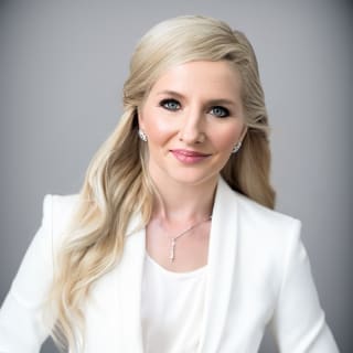 Lacie Turnbull, MD