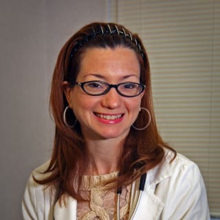 Ana Roca Mattei, MD, Internal Medicine, Holyoke, MA, Holyoke Medical Center