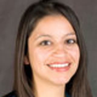 Elizabeth Aguirre, MD, Internal Medicine, Temple, TX