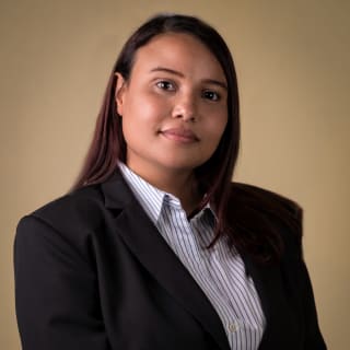 Angelica Medina Pena, MD, Internal Medicine, Ocala, FL