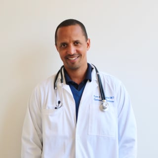 Keino Rutherford, MD, Internal Medicine, Sherman Oaks, CA, Encino Hospital Medical Center