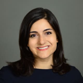 Lyana Mahmoudi, MD, Family Medicine, Fredericksburg, VA