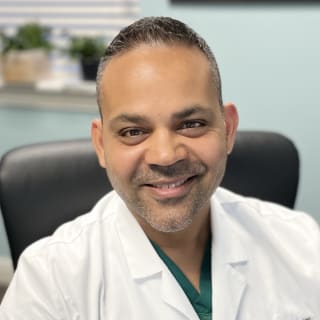 Aashiv Hari, MD, Family Medicine, Clermont, FL