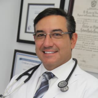 Roberto Fernandez Blay, MD, Internal Medicine, Hollywood, FL, Memorial Hospital Miramar