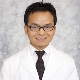 Wei Zhang, MD, Internal Medicine, Cleveland, OH