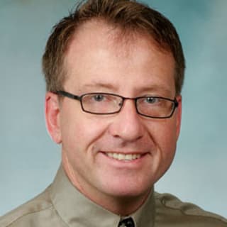 Kirk Roberts, MD, Emergency Medicine, Kansas City, MO
