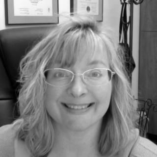 Toni Hero, DO, Family Medicine, Eagle Point, OR