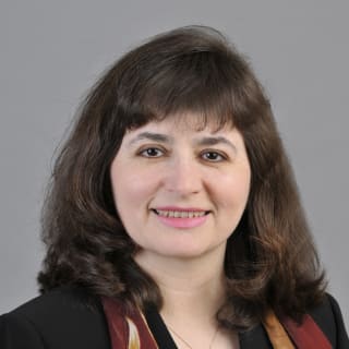 Claudia Vera, MD