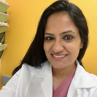 Robina Ahmad, MD, Family Medicine, Santa Rosa, CA