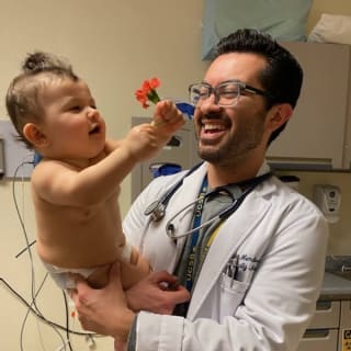 Erik Mendoza, MD, Family Medicine, Napa, CA