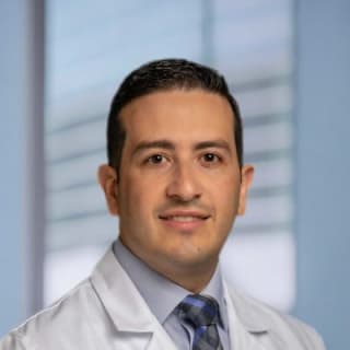 Carlos Zapata, MD, Internal Medicine, Miramar, FL