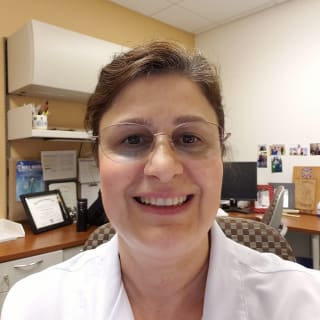 Maryam Attar-Seyedi, MD, Internal Medicine, Irvine, CA
