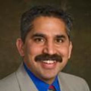 Bilal Naqvi, MD, Oncology, Woodbury, MN