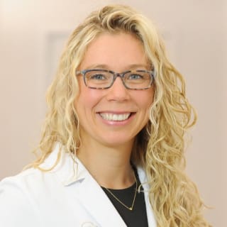 Elizabeth Kiracofe, MD