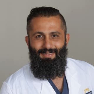 Sandro Younadam, MD