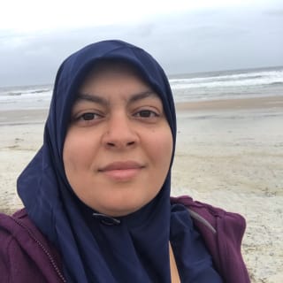 Zainab Elsarawy, MD