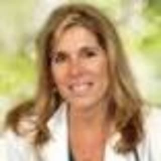 Ellyn Levine, MD, Internal Medicine, La Mesa, CA, Sharp Grossmont Hospital