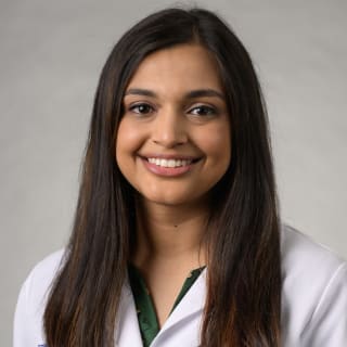 Hira Arshad, MD, Resident Physician, Richmond, KY
