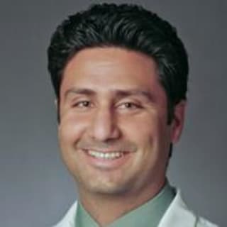 Esfandiar Nasr, MD, Geriatrics, Riverside, CA, Desert Regional Medical Center