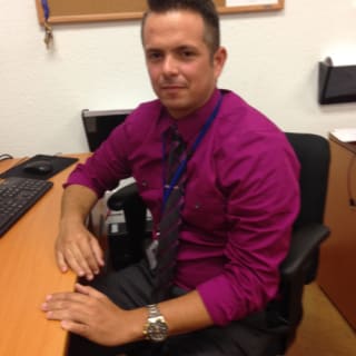 Roberto Carmona, Family Nurse Practitioner, Pembroke Pines, FL