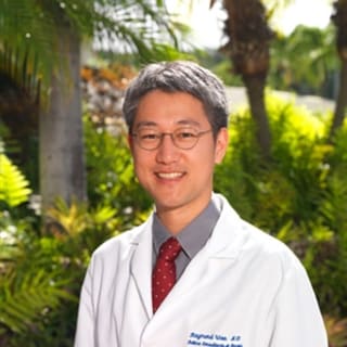 Raymond Wee, MD, Ophthalmology, Aiea, HI, Kuakini Medical Center