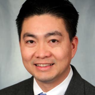 Dang Tran, MD, Family Medicine, Fridley, MN