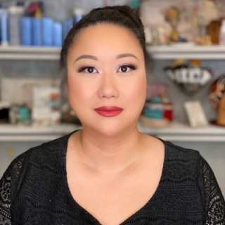 Yvonne Lee