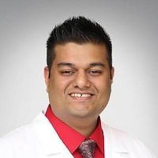 Umar Tariq, MD, General Surgery, Aurora, IL