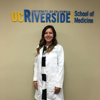 Lauren Van Putten, MD, Family Medicine, Redlands, CA