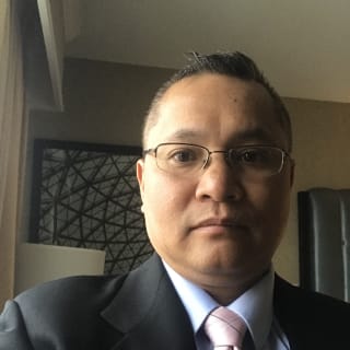 Vuthik Chhay, PA, Internal Medicine, Chicago, IL