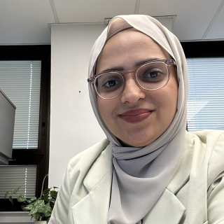 Maryam Raouf, MD, Pathology, Maywood, IL