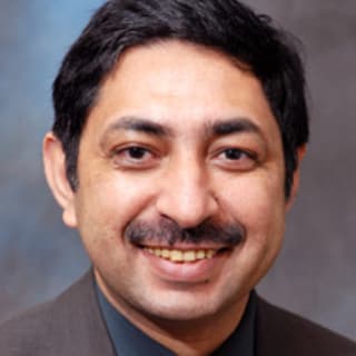 Sanjeev Arora, MD, Physical Medicine/Rehab, Roseville, MN, M Health Fairview University of Minnesota Medical Center