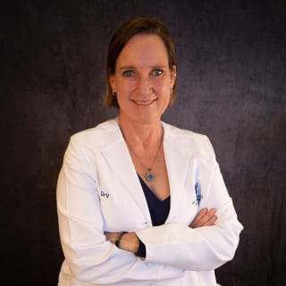 Kristen Vierregger, MD, Family Medicine, Buena Park, CA
